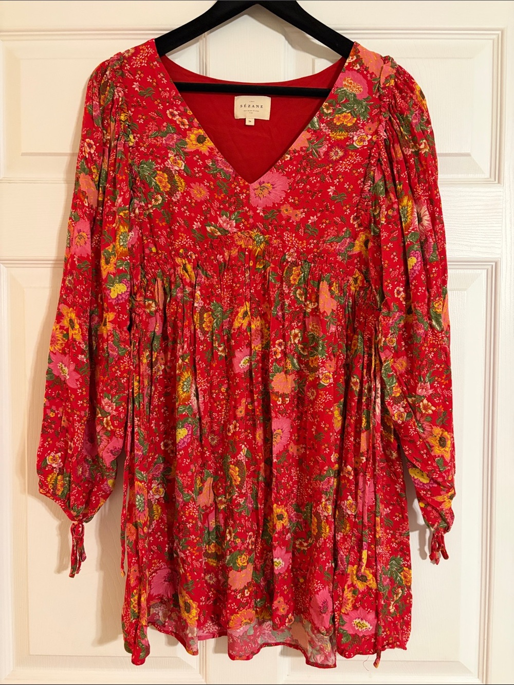 Sézane Evy Red Folk Floral Babydoll Dress V-Neck Balloon Sleeve Size 34 US 2